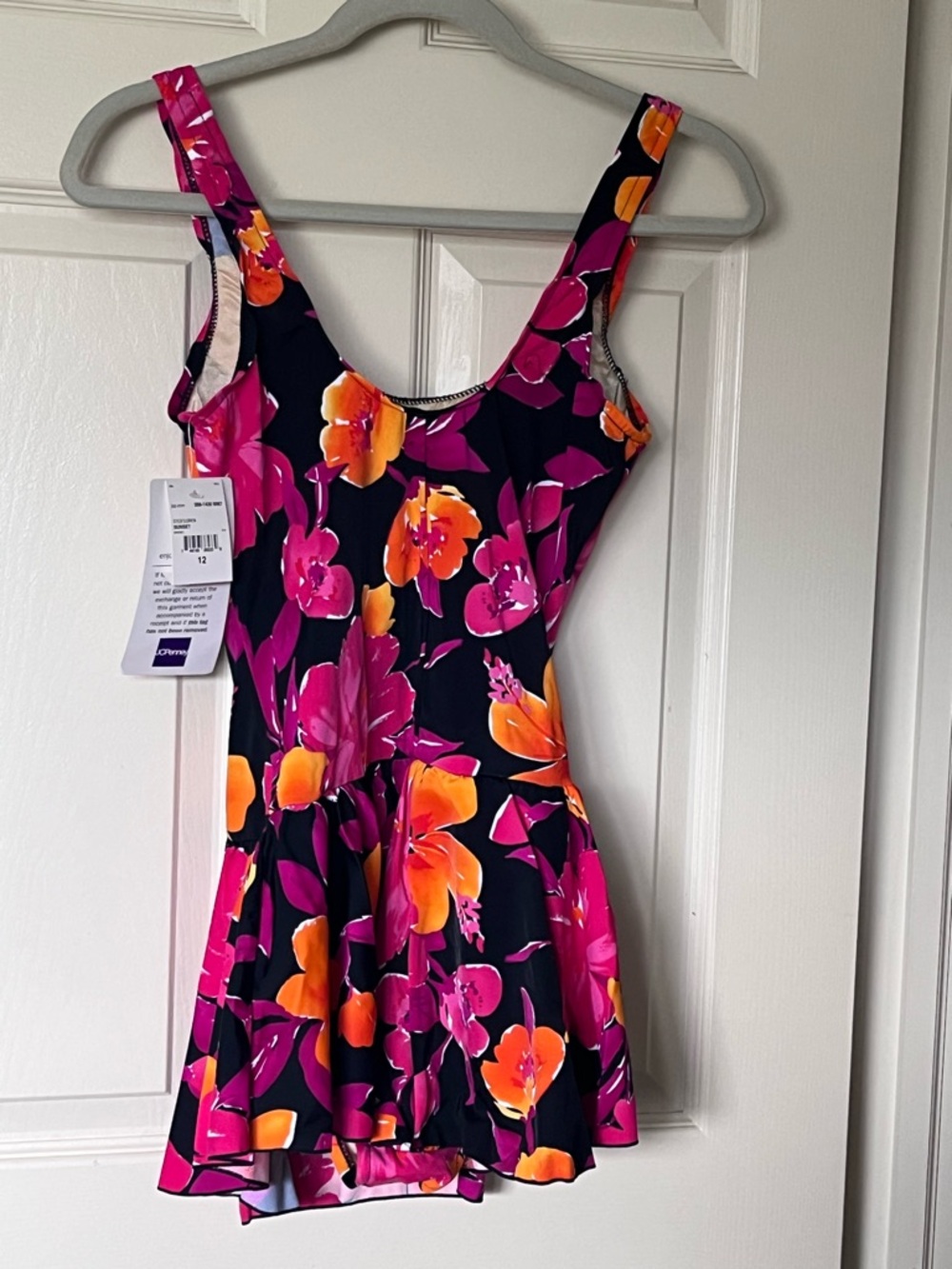 Le Cove NWT Women's 12 Swimdress Pink/Orange Floral on Black - Picture 2 of 7